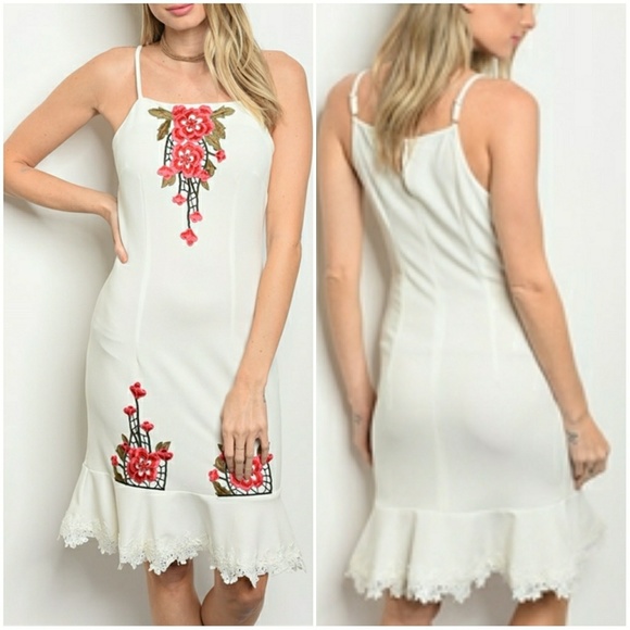 CURATED COUTURE Dresses & Skirts - White Sleeveless Dress w/ Red Embroidery NWT S M L